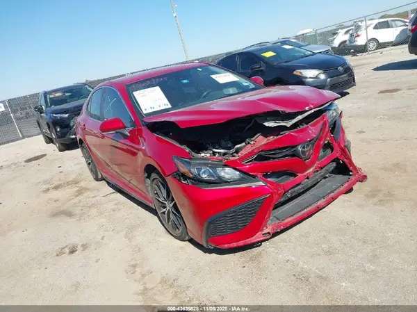 4T1G11AK8PU116093 2023 TOYOTA CAMRY - Image 1
