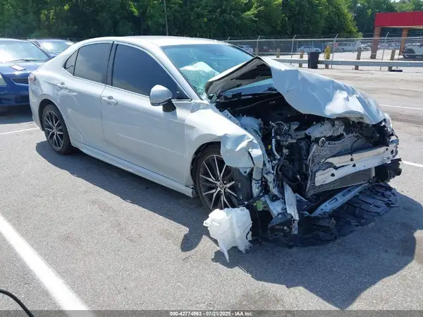 4T1G11AK8PU129670 2023 TOYOTA CAMRY - Image 1