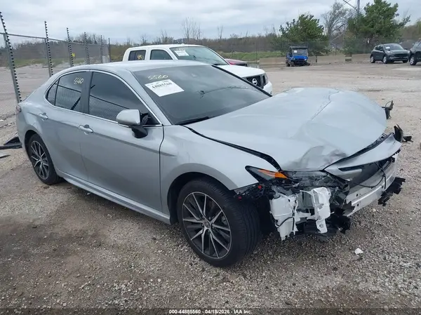 4T1G11AK8PU161969 2023 TOYOTA CAMRY - Image 1