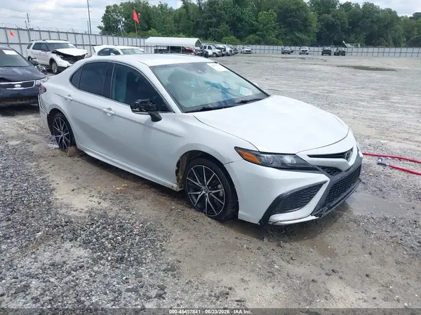 4T1G11AK8PU173667 2023 TOYOTA CAMRY - Image 1