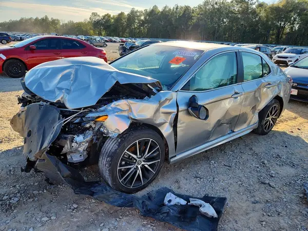 4T1G11AK8PU720453 2023 TOYOTA CAMRY - Image 1