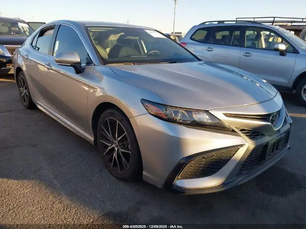 4T1G11AK8PU723174 2023 TOYOTA CAMRY - Image 1