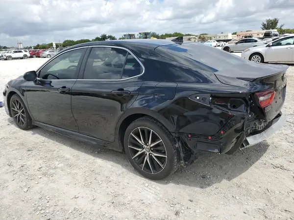 4T1G11AK8PU724891 2023 TOYOTA CAMRY - Image 2