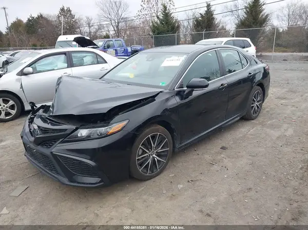 4T1G11AK8PU728391 2023 TOYOTA CAMRY - Image 2