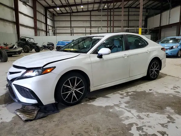 4T1G11AK8PU736118 2023 TOYOTA CAMRY - Image 1