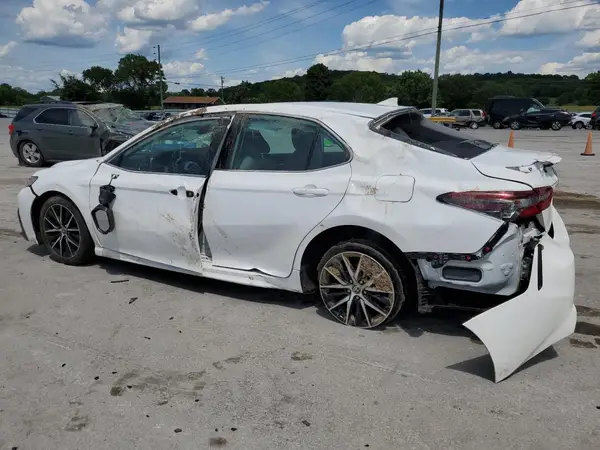 4T1G11AK8PU737110 2023 TOYOTA CAMRY - Image 2
