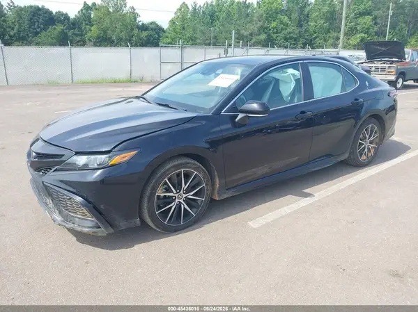 4T1G11AK8PU737382 2023 TOYOTA CAMRY - Image 2