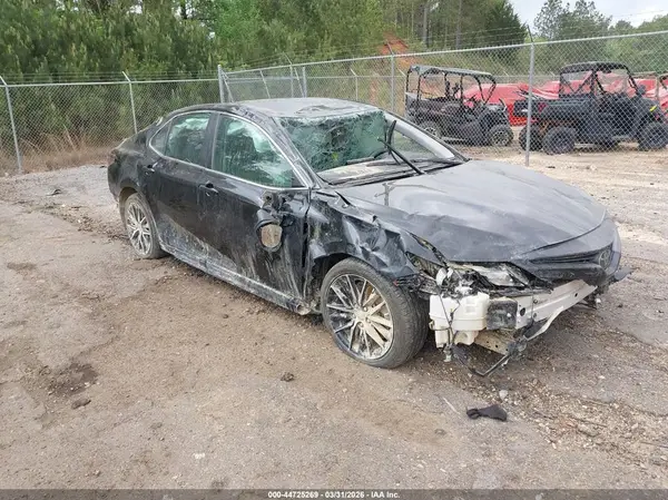 4T1G11AK8PU738113 2023 TOYOTA CAMRY - Image 1