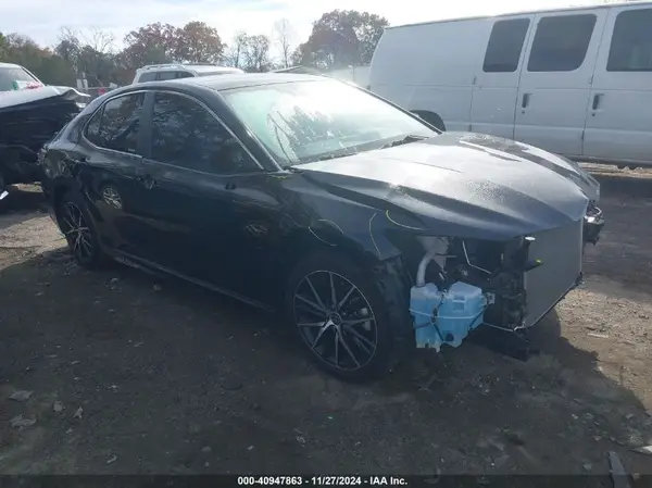 4T1G11AK8PU748222 2023 TOYOTA CAMRY - Image 1