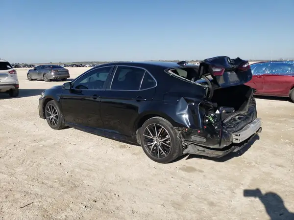 4T1G11AK8PU757177 2023 TOYOTA CAMRY - Image 2