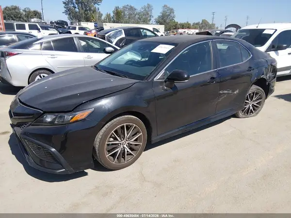 4T1G11AK8PU758782 2023 TOYOTA CAMRY - Image 2