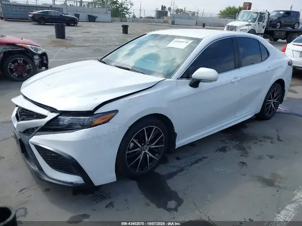 4T1G11AK8PU763237 2023 TOYOTA CAMRY - Image 2