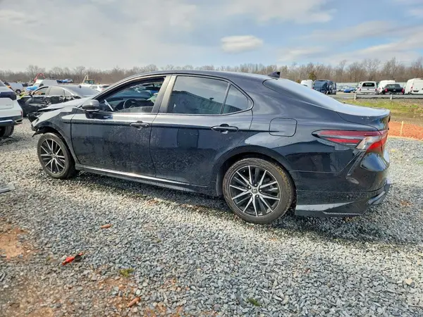 4T1G11AK8PU769300 2023 TOYOTA CAMRY - Image 2
