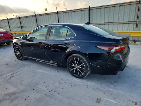 4T1G11AK8PU769880 2023 TOYOTA CAMRY - Image 2