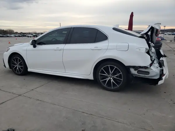 4T1G11AK8PU770124 2023 TOYOTA CAMRY - Image 2