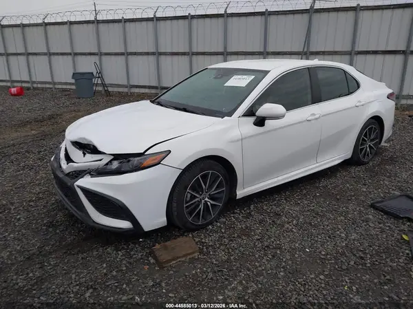 4T1G11AK8PU774805 2023 TOYOTA CAMRY - Image 2