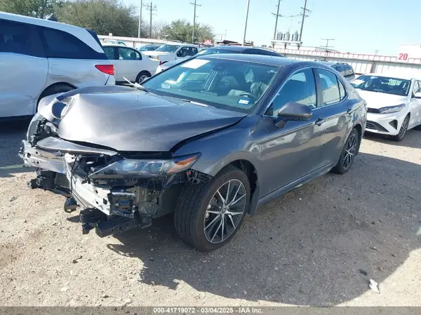 4T1G11AK8PU781060 2023 TOYOTA CAMRY - Image 2