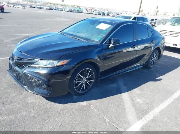 4T1G11AK8PU781446 2023 TOYOTA CAMRY - Image 2