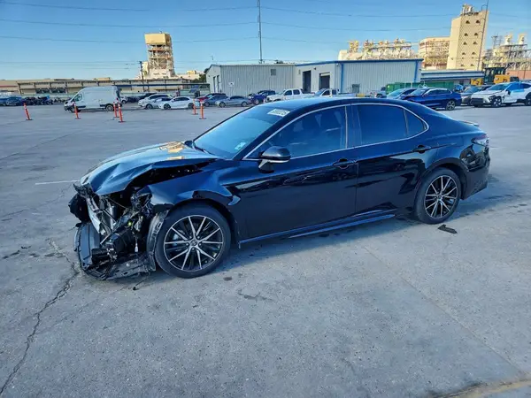 4T1G11AK8PU783407 2023 TOYOTA CAMRY - Image 1