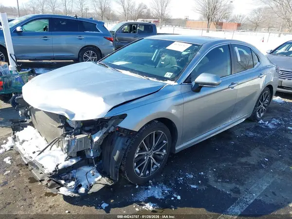 4T1G11AK8PU794939 2023 TOYOTA CAMRY - Image 2