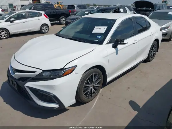 4T1G11AK8PU806491 2023 TOYOTA CAMRY - Image 2