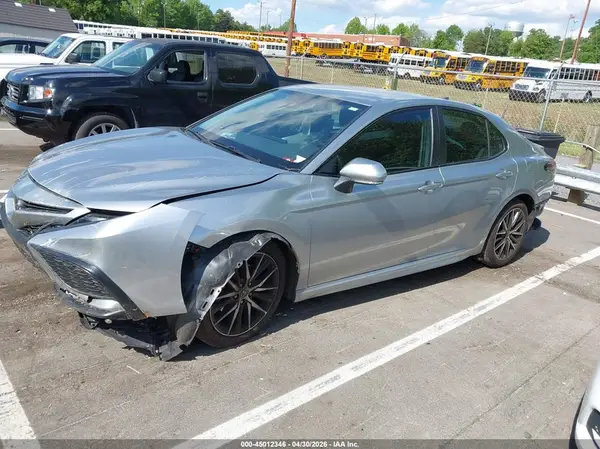 4T1G11AK8PU806698 2023 TOYOTA CAMRY - Image 2