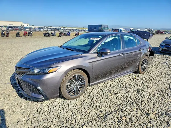 4T1G11AK8PU811061 2023 TOYOTA CAMRY - Image 1