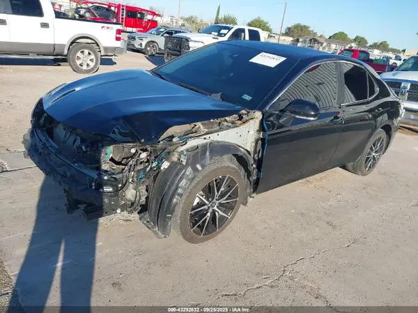 4T1G11AK8PU813358 2023 TOYOTA CAMRY - Image 2