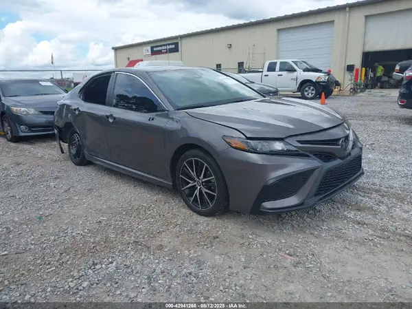 4T1G11AK8PU815045 2023 TOYOTA CAMRY - Image 1