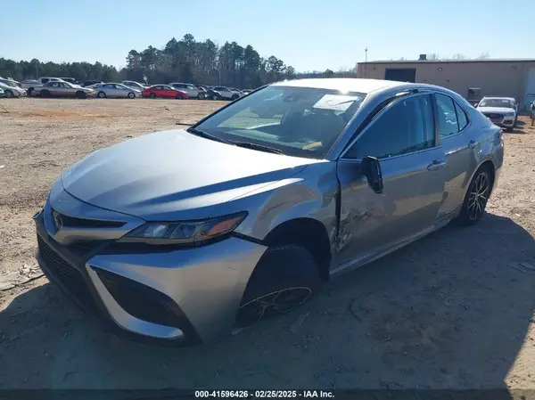 4T1G11AK8PU819175 2023 TOYOTA CAMRY - Image 2