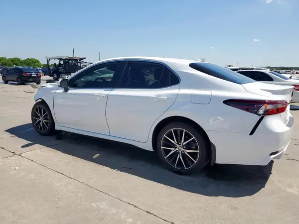 4T1G11AK8PU820679 2023 TOYOTA CAMRY - Image 2
