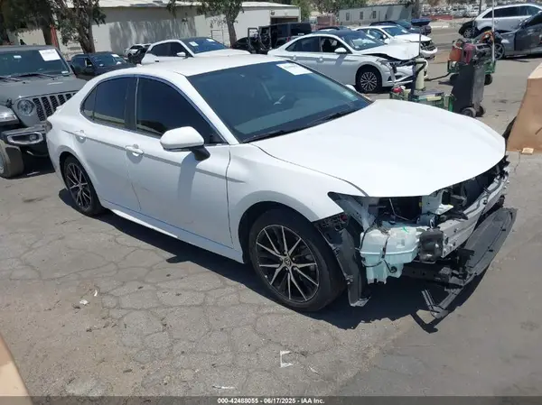 4T1G11AK8PU822464 2023 TOYOTA CAMRY - Image 1