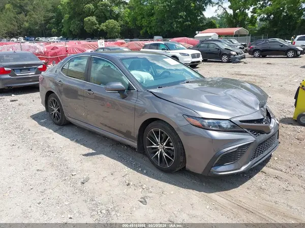 4T1G11AK8PU825090 2023 TOYOTA CAMRY - Image 1