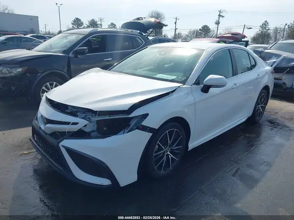 4T1G11AK8PU831360 2023 TOYOTA CAMRY - Image 2