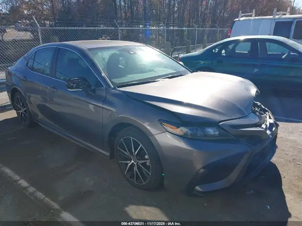 4T1G11AK8PU834839 2023 TOYOTA CAMRY - Image 1