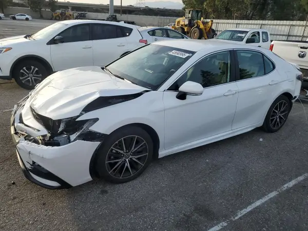 4T1G11AK8PU835036 2023 TOYOTA CAMRY - Image 1