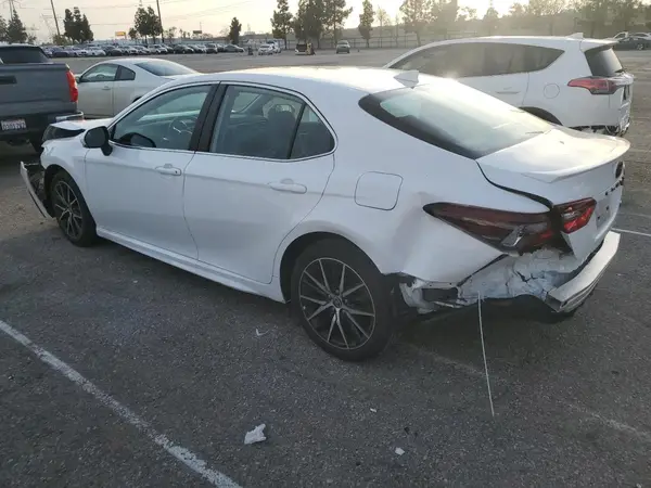 4T1G11AK8PU835036 2023 TOYOTA CAMRY - Image 2