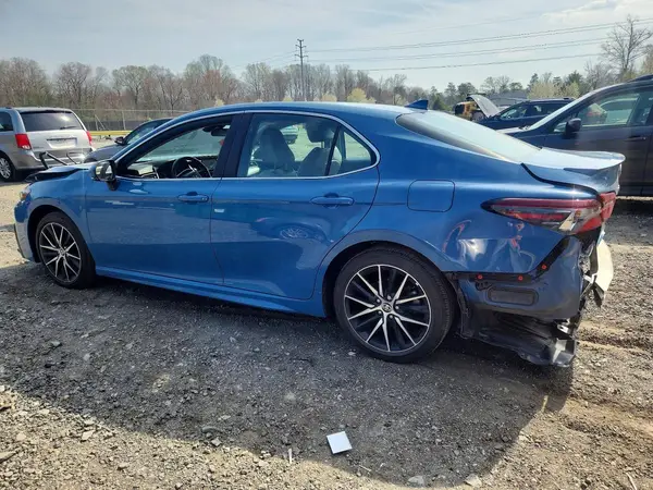 4T1G11AK8RU211787 2024 TOYOTA CAMRY - Image 2