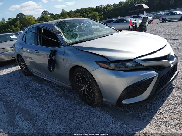4T1G11AK8RU219260 2024 TOYOTA CAMRY - Image 1