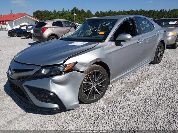 4T1G11AK8RU219260 2024 TOYOTA CAMRY - Image 2