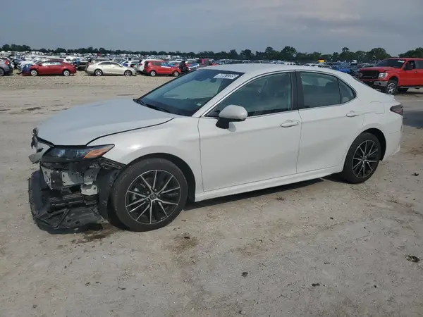 4T1G11AK8RU221509 2024 TOYOTA CAMRY - Image 1
