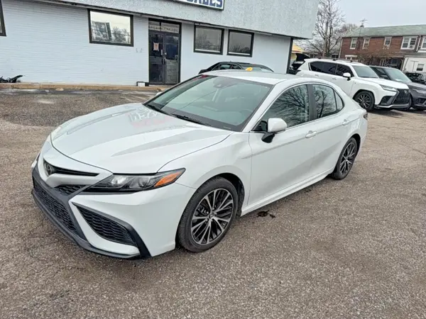 4T1G11AK8RU222983 2024 TOYOTA CAMRY - Image 2