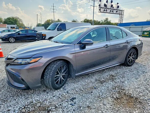 4T1G11AK8RU226774 2024 TOYOTA CAMRY - Image 1