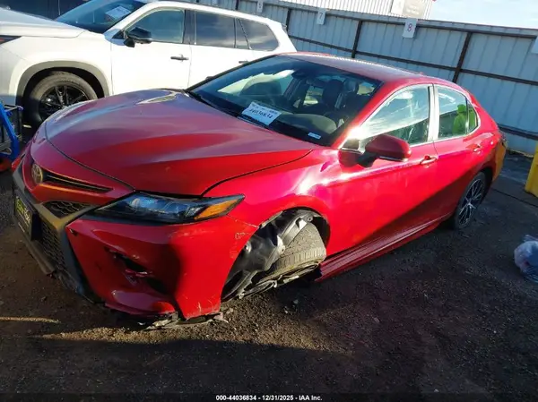 4T1G11AK8RU227312 2024 TOYOTA CAMRY - Image 2