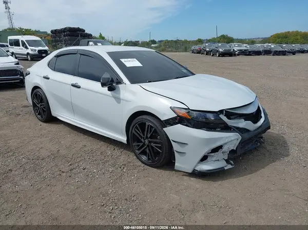 4T1G11AK8RU237791 2024 TOYOTA CAMRY - Image 1