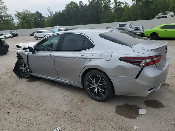 4T1G11AK8RU850042 2024 TOYOTA CAMRY - Image 2