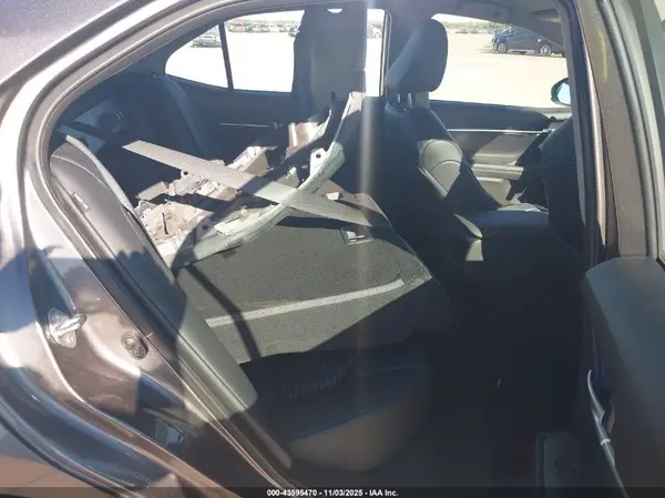 4T1G11AK8RU852941 2024 TOYOTA CAMRY - Image 8