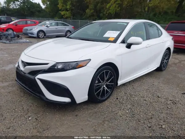 4T1G11AK8RU862188 2024 TOYOTA CAMRY - Image 2