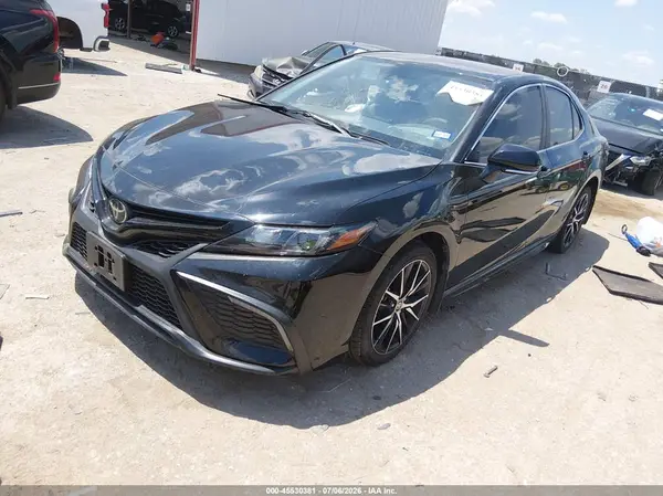 4T1G11AK8RU876298 2024 TOYOTA CAMRY - Image 2