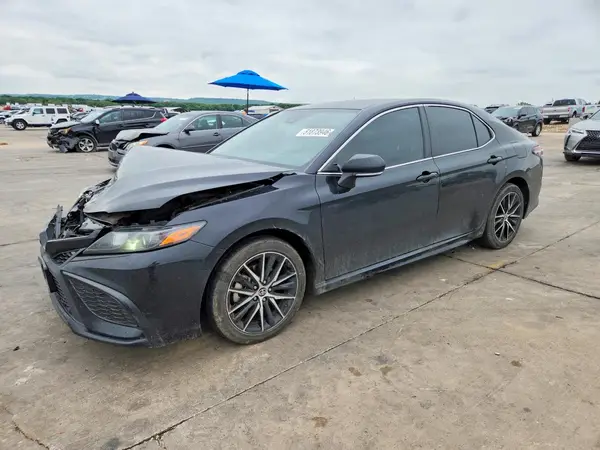 4T1G11AK8RU895787 2024 TOYOTA CAMRY - Image 1